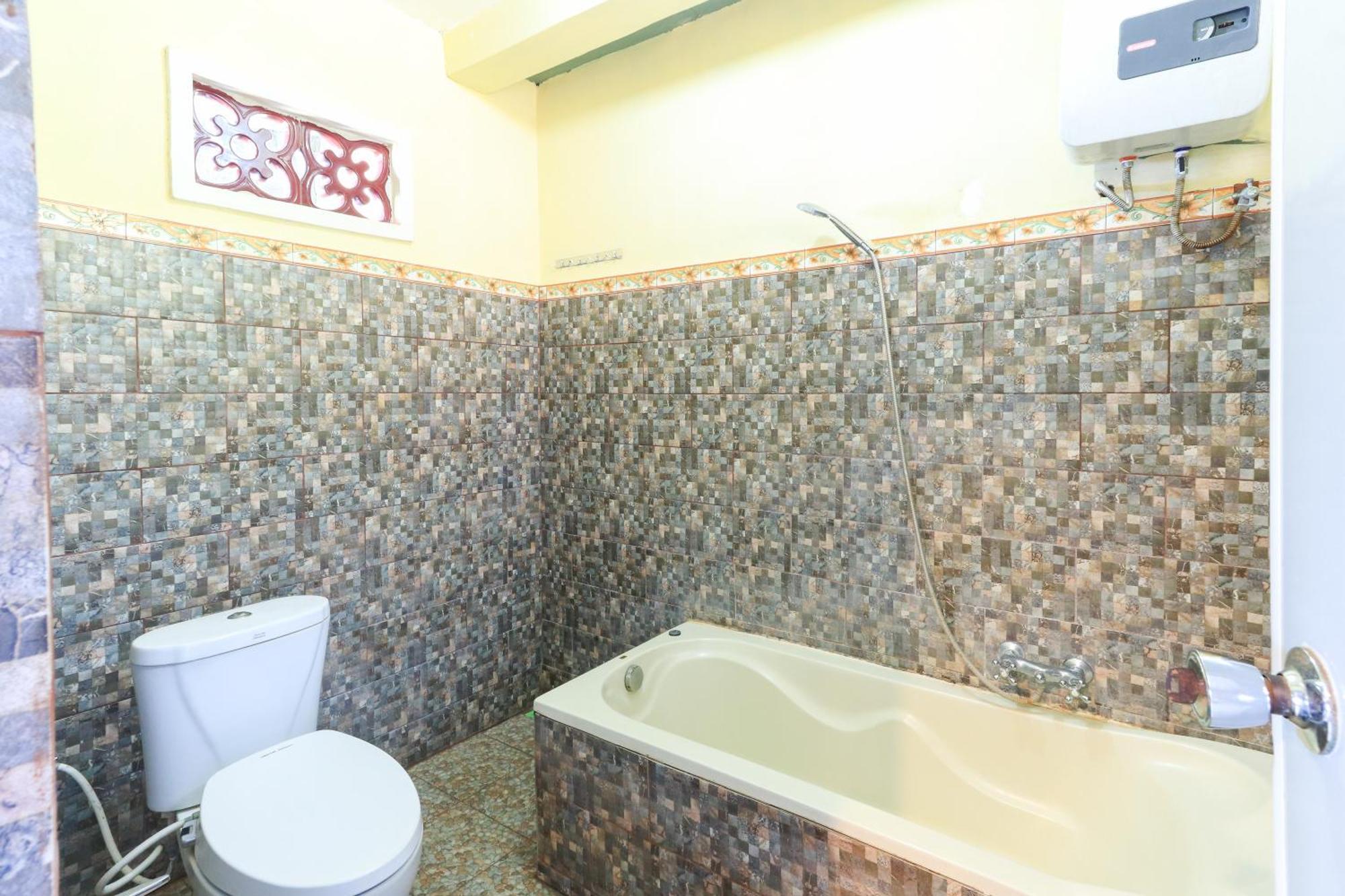 Hotel Tara Bar & Resto Air Sanih Kubutambahan  Cameră foto